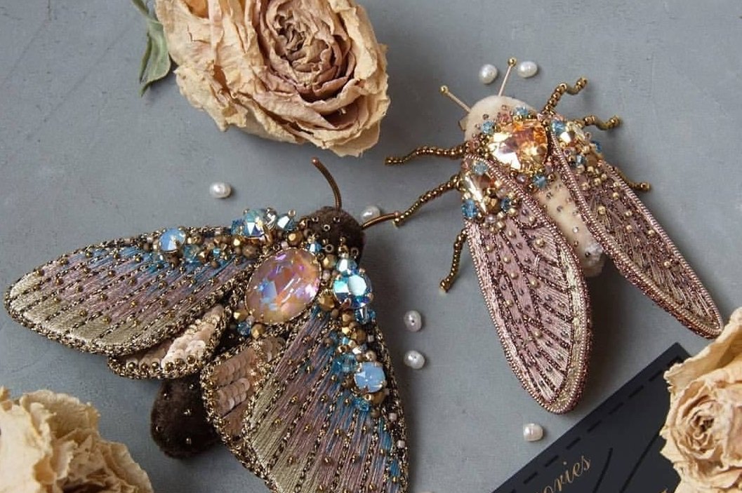 What is a Brooch? | Brooch Paradise